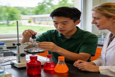 2026年中外合作办学选择指南：不出国的国际化教育