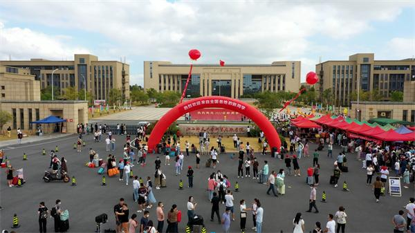 四川考生大学新生军训全攻略