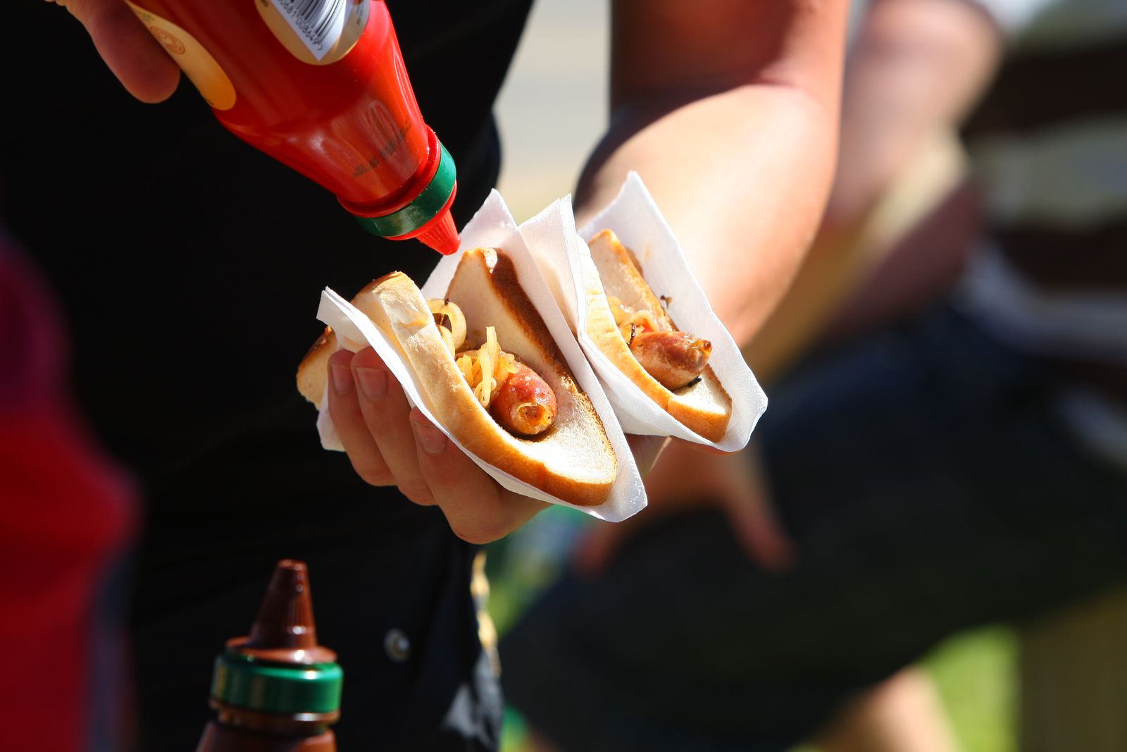 food sausage sizzle