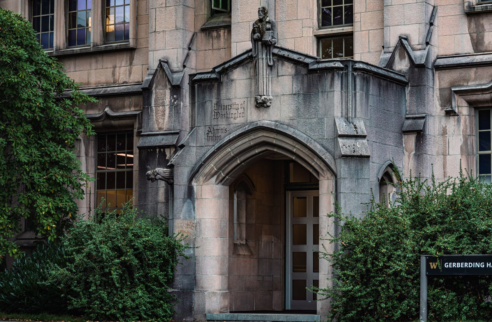 悉尼科技大学