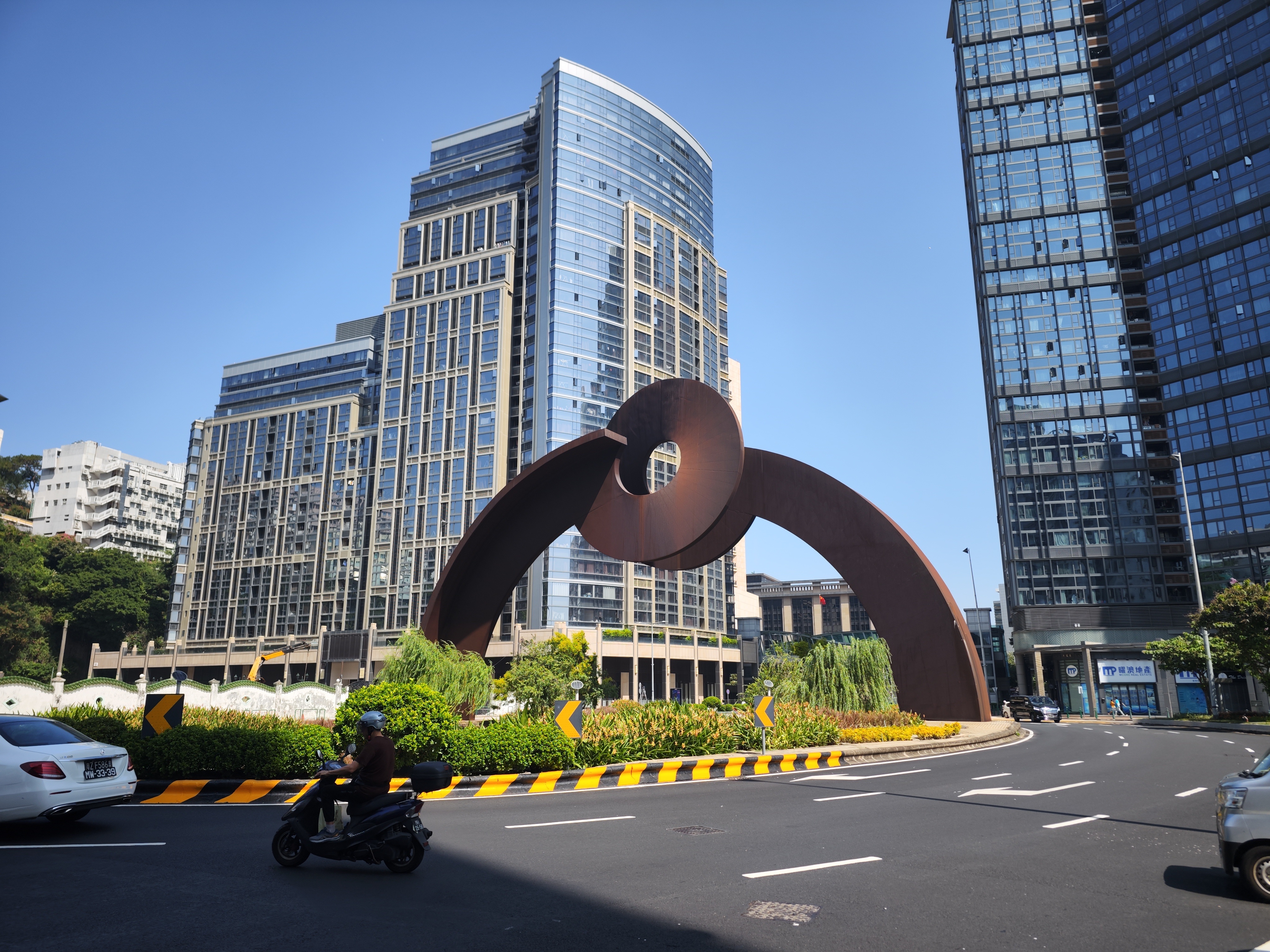 澳门管理学院