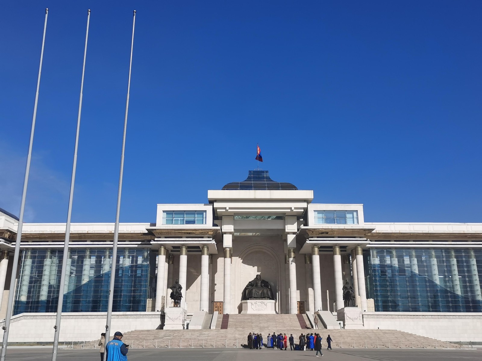 蒙古国立医科大学