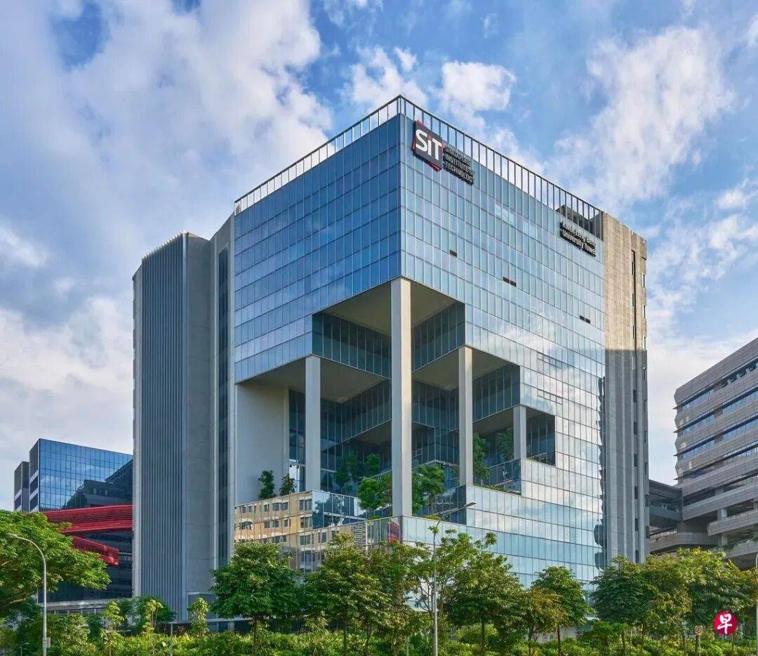 新加坡理工大学
